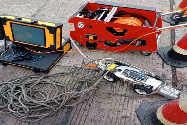 公安CCTV管道检测机器人