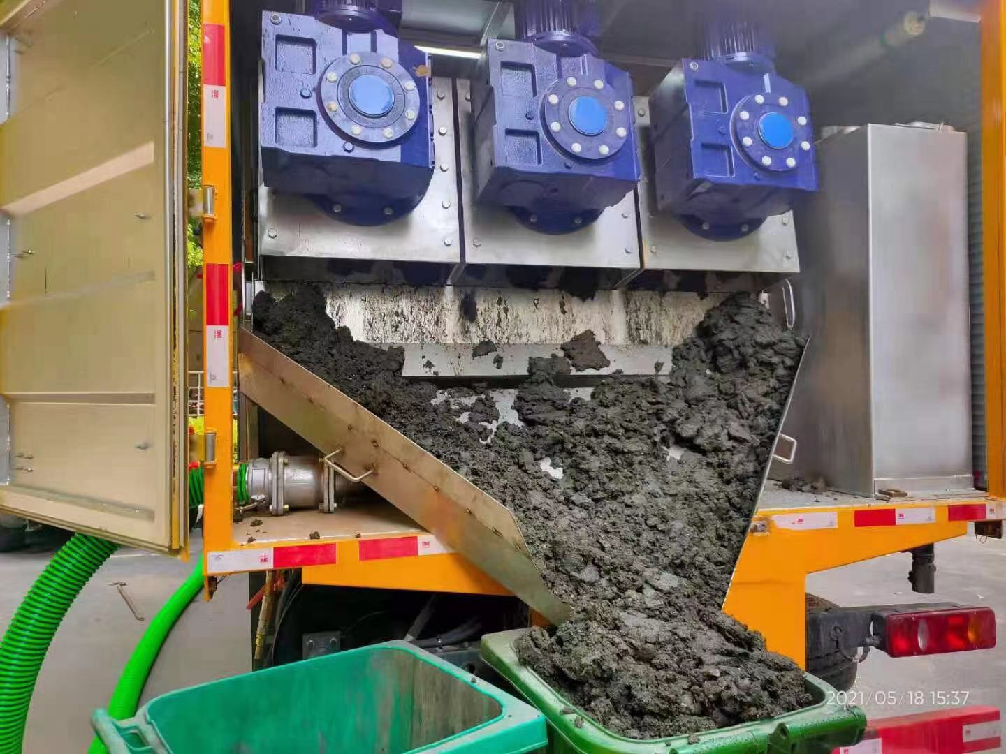 公安化粪池清掏城市维护站-泥浆净化干湿分离处理